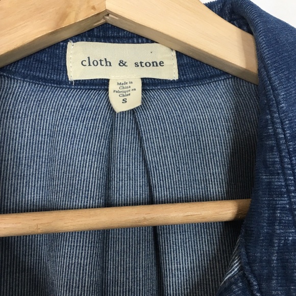 Anthropologie Cloth & Stone Slit Hem Roll Tab Long Sleeve Button Up Blouse - Picture 11 of 11